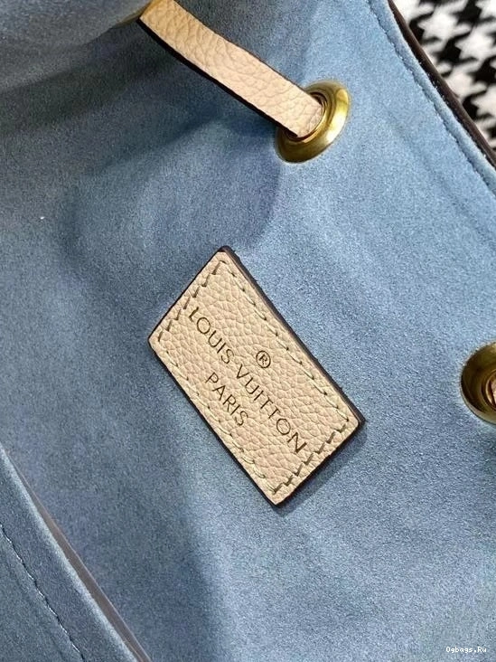 BUCKET LOCKME LOUIS VUITTON 1218